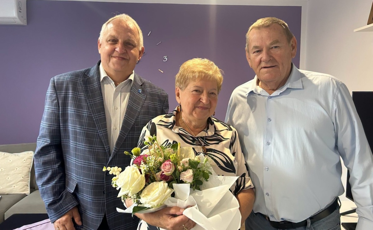 50 lat razem. Janina i Łucjan Szwedowie świętowali złote gody - Serwis informacyjny z Raciborza - naszraciborz.pl