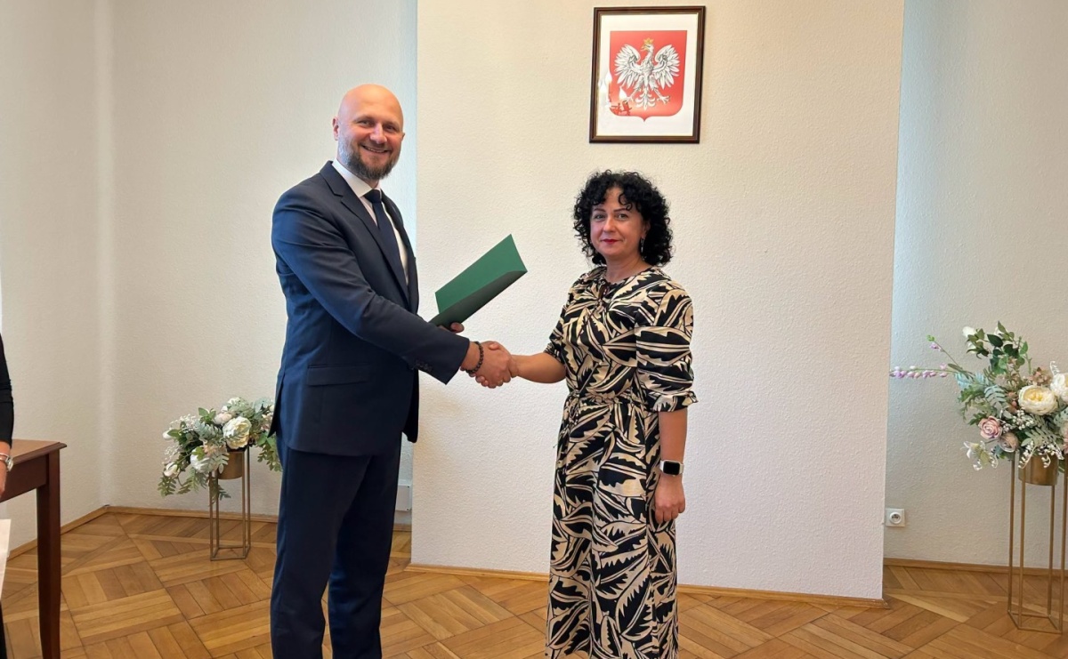 Radlin nagrodził nauczycieli. Dziesięć osób otrzymało Nagrody Burmistrza - Serwis informacyjny z Raciborza - naszraciborz.pl