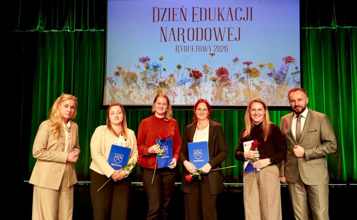 Dzień Edukacji Narodowej w Rydułtowach. Nauczyciele odebrali wyróżnienia - Serwis informacyjny z Raciborza - naszraciborz.pl